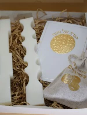 מארז נרות מעוצב לפסח – חיבור בין מסורת, עיצוב ומשמעות